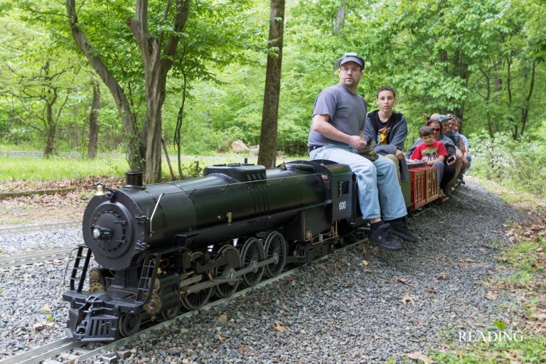 Take a Ride on the Hidden ‘Laurel Run’ Miniature Railroad
