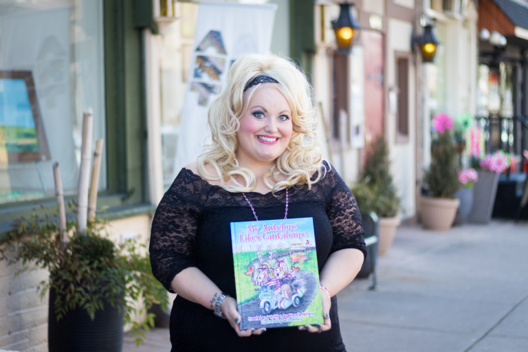 Kimmie Fetters: My Antelope Likes Cantaloupe